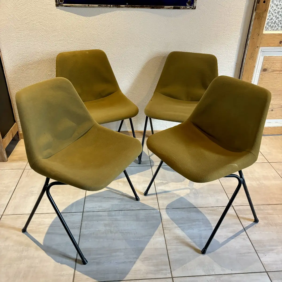 4 Chaise design Robin day