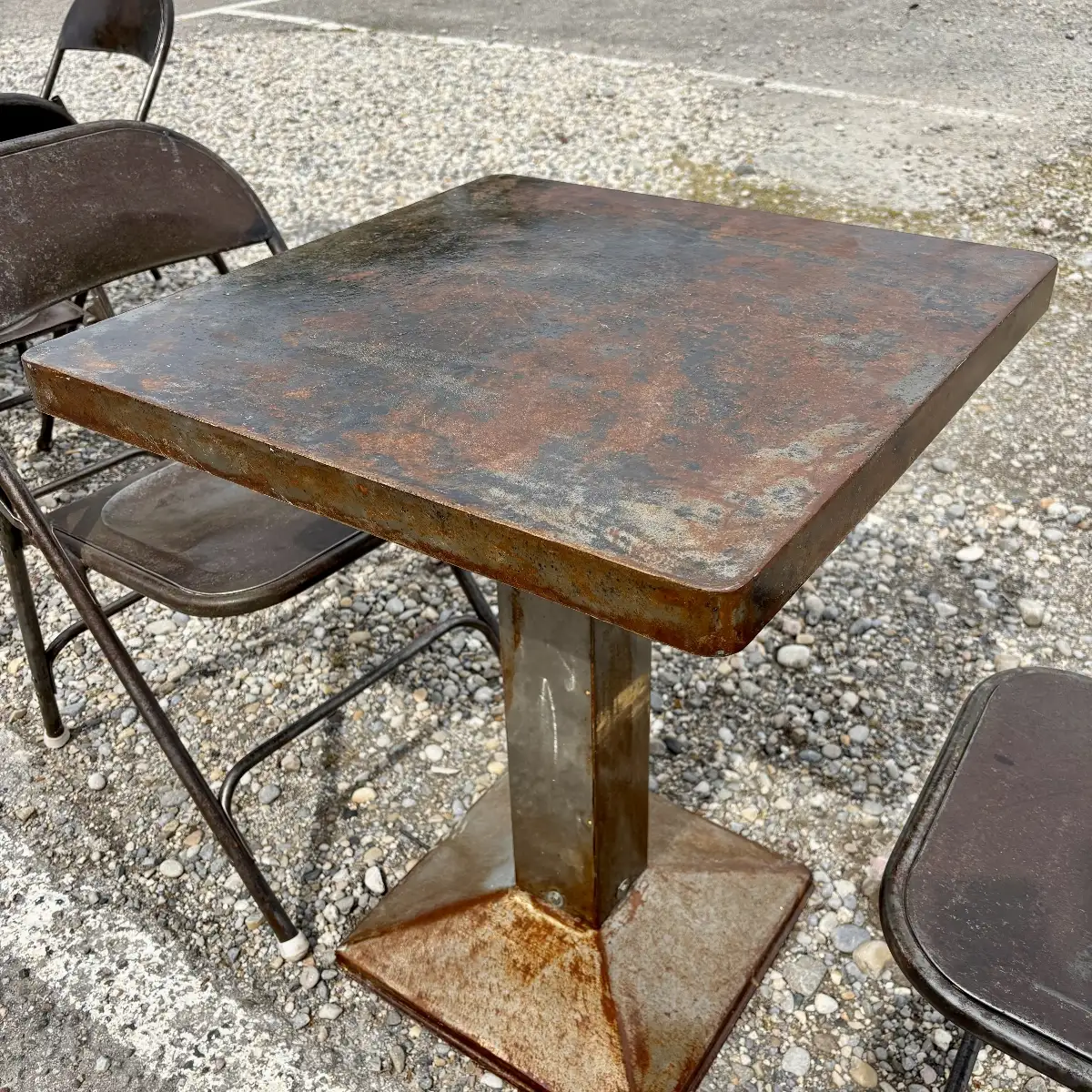 Table métal