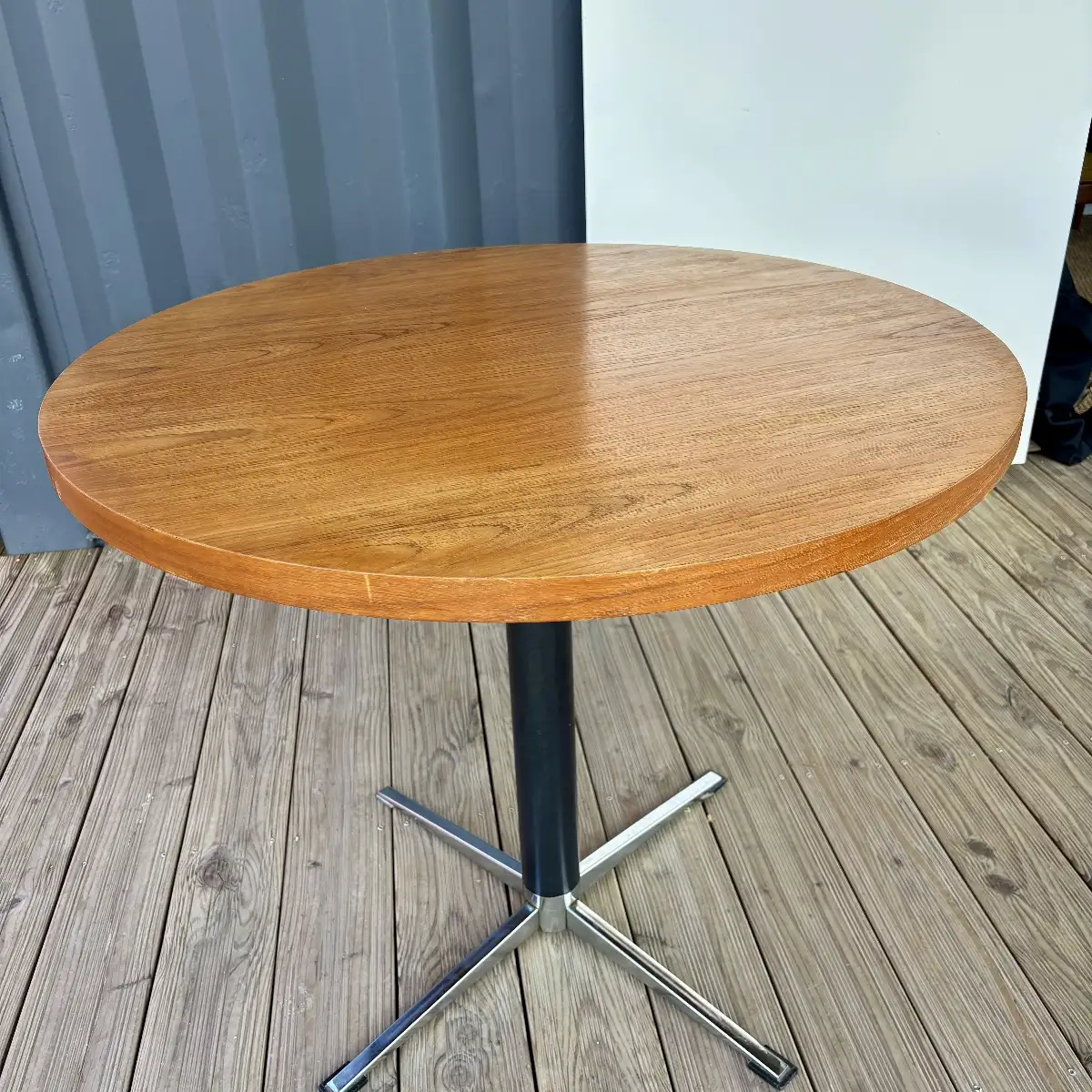 Table ronde vintage