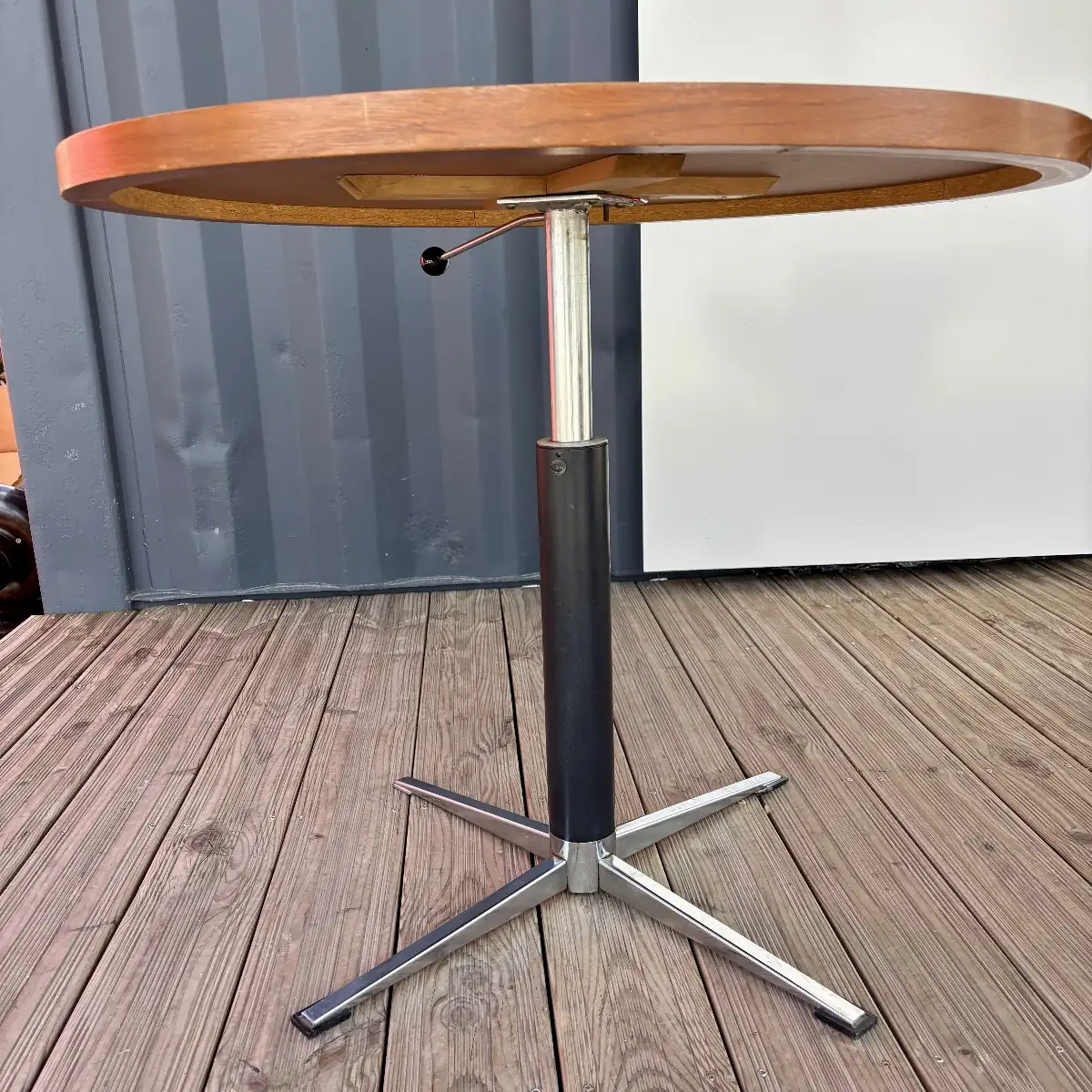 Table ronde vintage