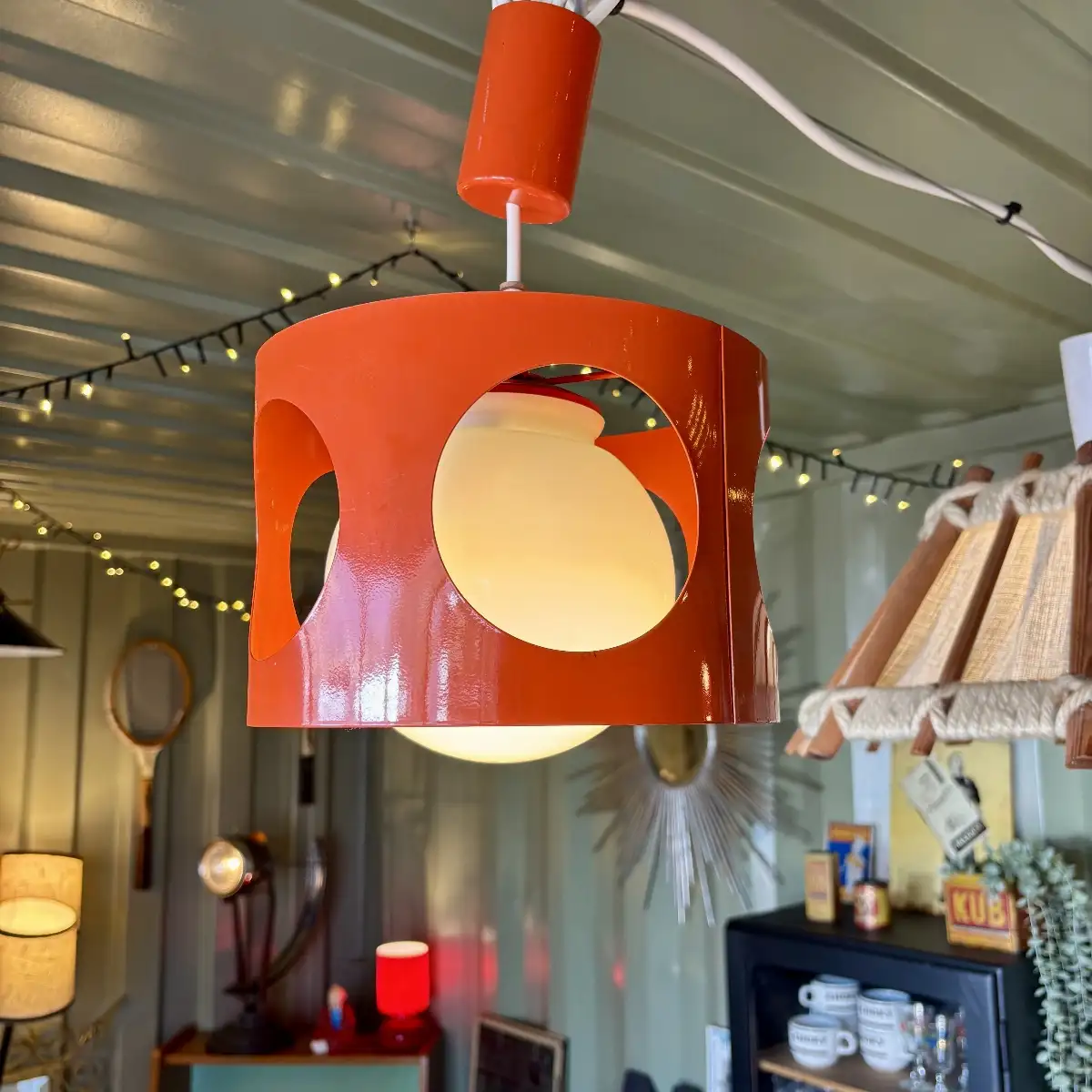 Suspension vintage orange