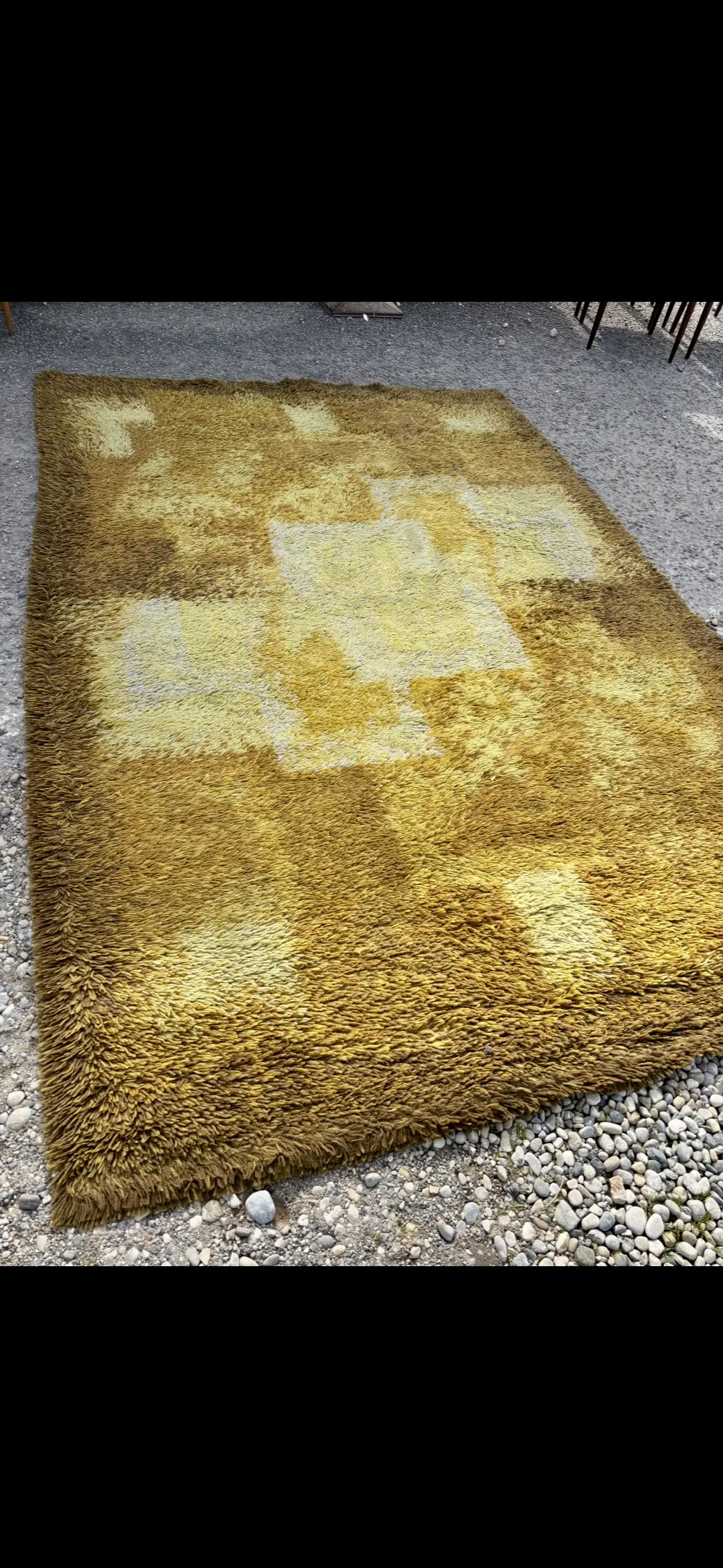 Grand tapis vintage Desso