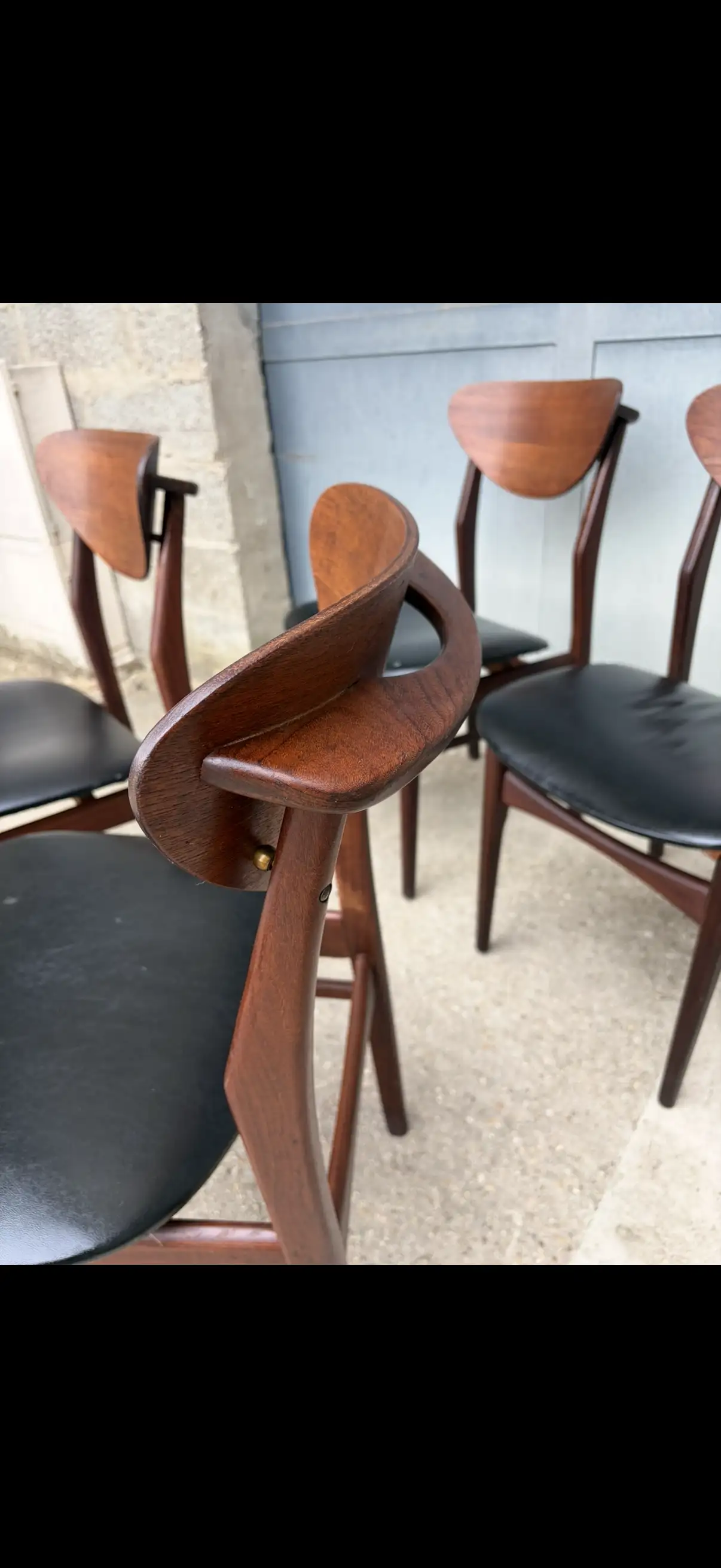 4 chaises scandinaves design